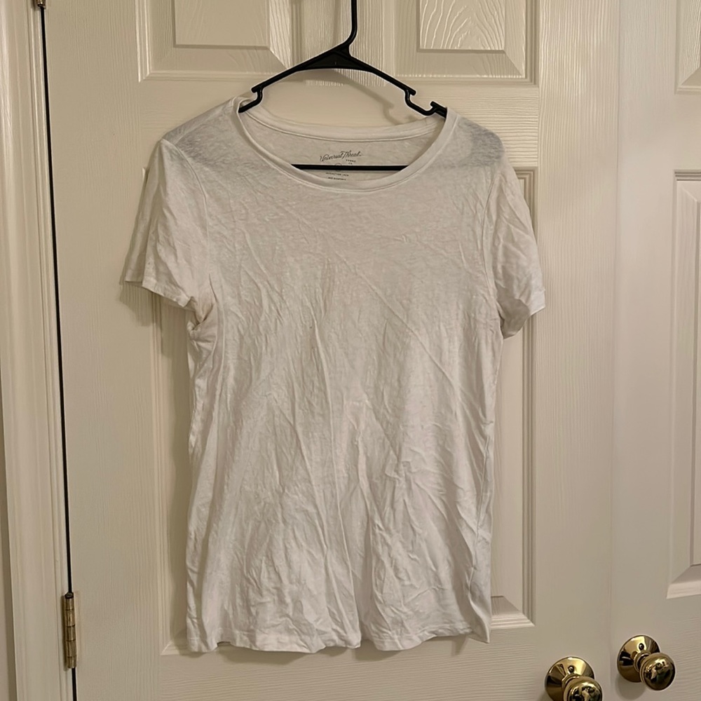 Universal Thread Scoopneck Tee